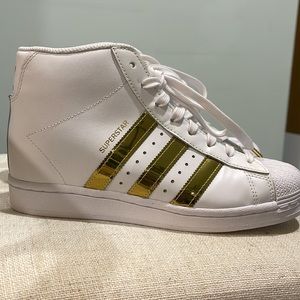 (WMNS 7.5) adidas platform Superstar Up 'White Gold Metallic' FW3905
